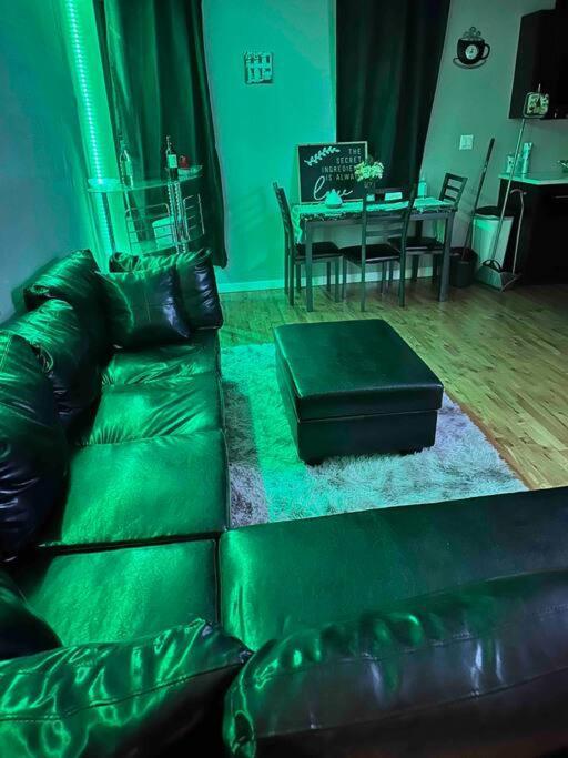 The Hidden Gem Apartment Нюарк Екстериор снимка